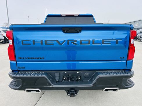 Used 2022 Chevrolet Silverado 1500 LT Trail Boss w/ LT Trail Boss Premium Package image 41