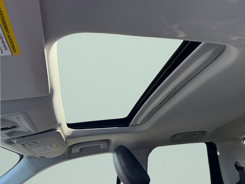New 2026 Ford Maverick Tremor AWD/4WD image 8