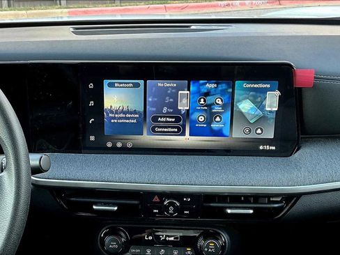 New 2026 Nissan Kicks SV image 6