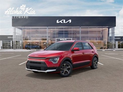 New 2025 Kia Niro LX image 1