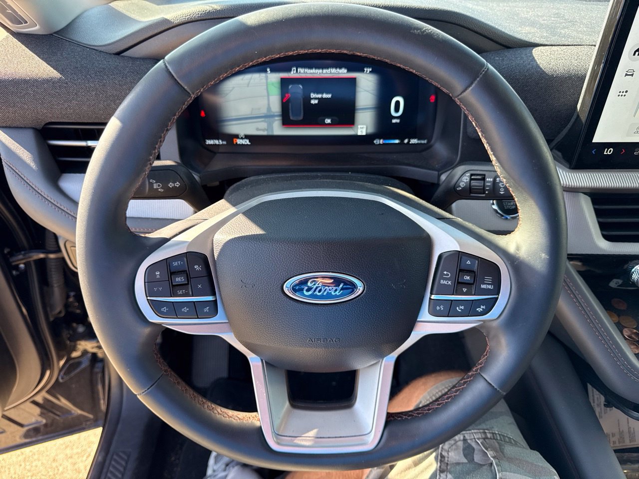 Used 2025 Ford Explorer Active w/ Active Comfort Package RWD image 21