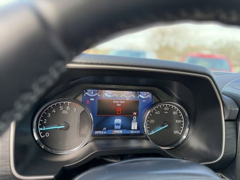 Used 2023 Ford F150 XLT w/ Equipment Group 302A High image 13