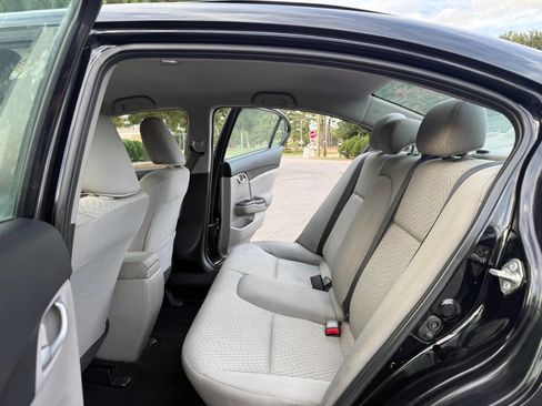 Used 2014 Honda Civic LX image 15