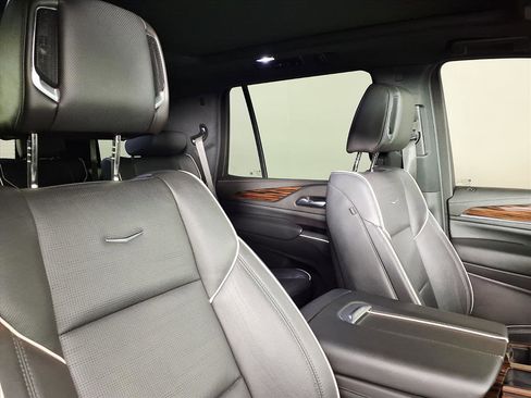 Certified 2023 Cadillac Escalade Premium Luxury w/ LPO, Floor Liner Package image 11