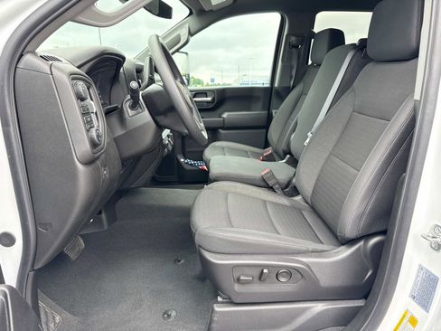 New 2025 Chevrolet Silverado 2500 Custom w/ Custom Convenience Package image 9