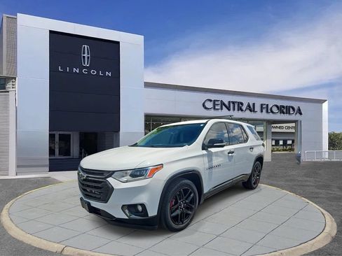 Used 2019 Chevrolet Traverse Premier w/ Redline Edition AWD/4WD image 9