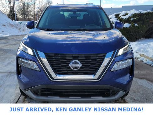 Certified 2023 Nissan Rogue SV image 8