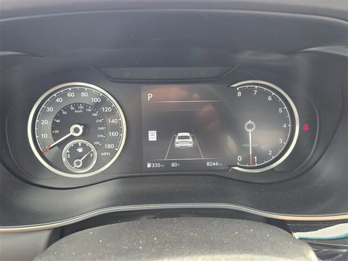 New 2025 Genesis G70 2.5T image 24