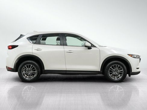 Used 2017 MAZDA CX-5 Sport AWD/4WD image 6