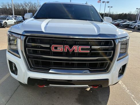 Used 2024 GMC Yukon XL AT4 w/ AT4 Premium Plus Package image 2