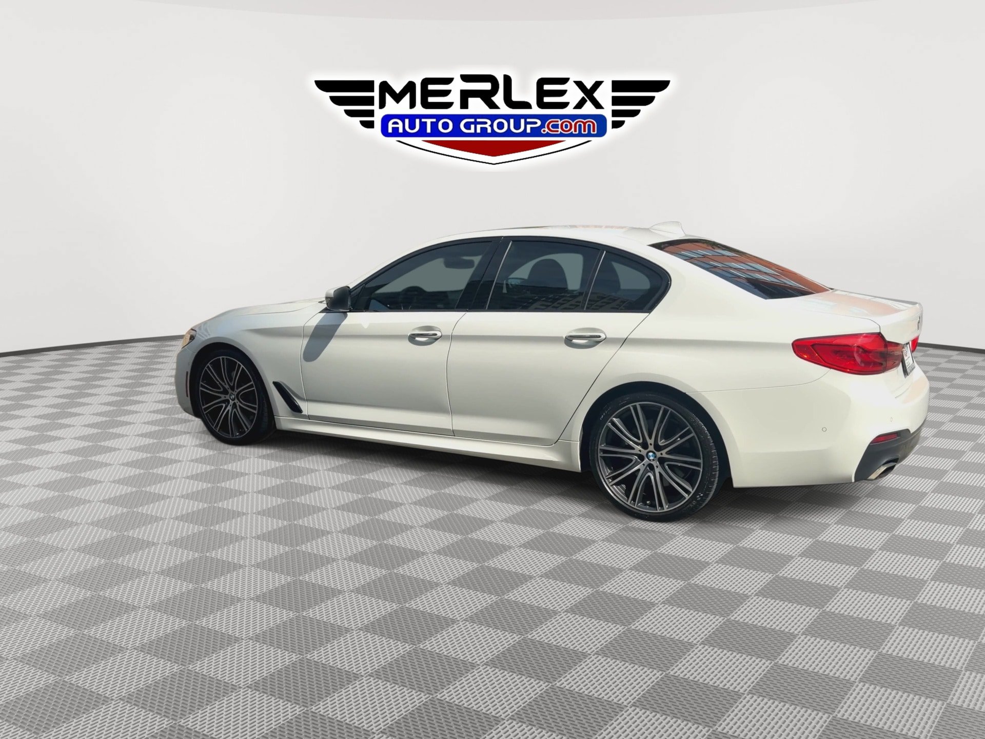 Used 2017 BMW 540i RWD image 6
