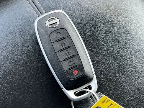 Certified 2024 Nissan Pathfinder Platinum w/ Cargo Package image 28