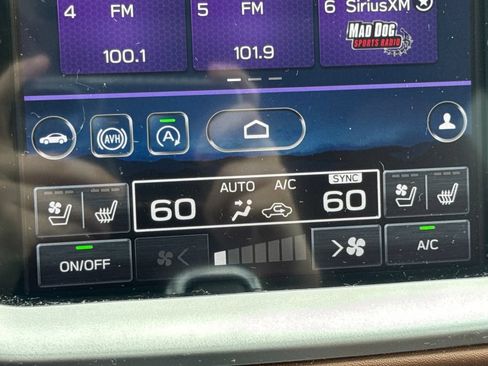 Used 2020 Subaru Outback Touring w/ Popular Package #2 AWD/4WD image 43