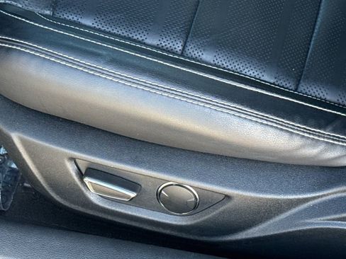 Used 2019 Ford Mustang GT Premium w/ Equipment Group 401A image 24