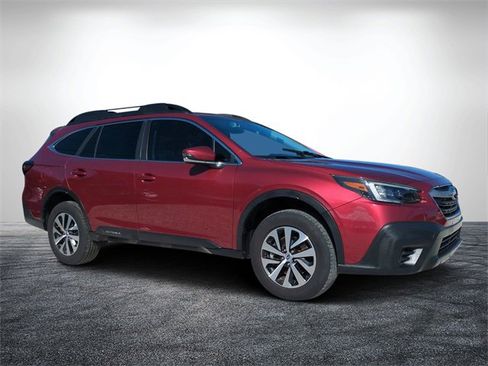 Used 2020 Subaru Outback Premium image 1