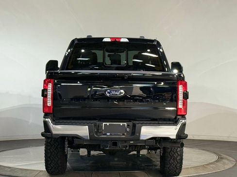 New 2026 Ford F250 XLT w/ XLT Premium Package AWD/4WD image 7