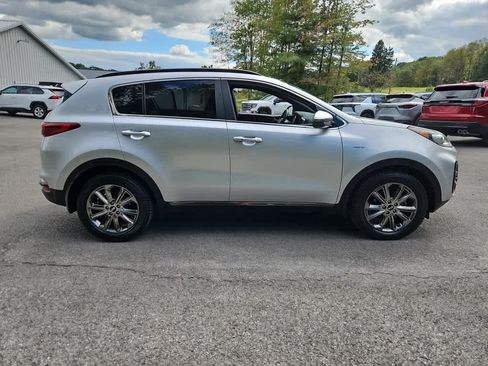 Used 2020 Kia Sportage S w/ S Premium Package AWD/4WD image 6