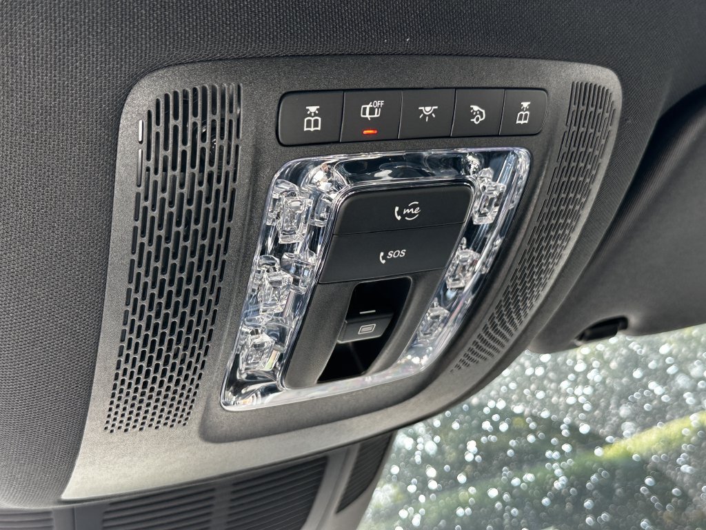 New 2026 Mercedes-Benz GLS 450 4MATIC image 33