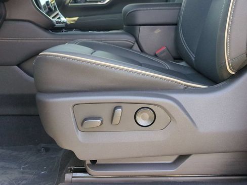 New 2026 GMC Yukon XL Elevation RWD image 20