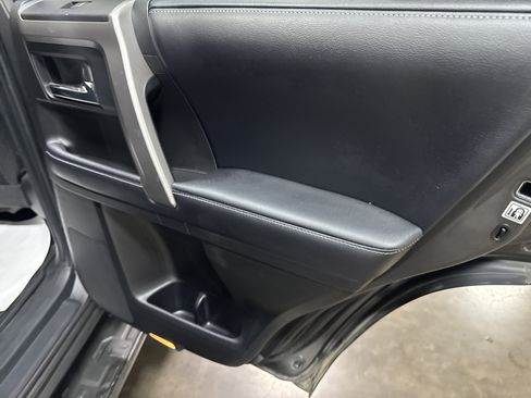 Used 2019 Toyota 4Runner SR5 Premium w/ Four Season Floor Mat Package AWD/4WD image 36