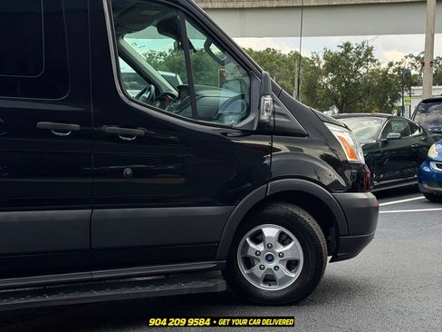 Used 2018 Ford Transit 150 XLT RWD image 9