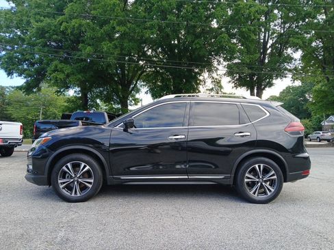 Used 2018 Nissan Rogue SL FWD image 1