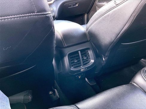 Used 2014 Jeep Cherokee Latitude w/ Comfort/Convenience Group image 29