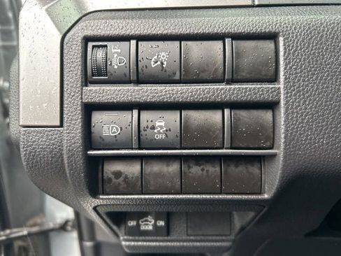 Used 2024 Toyota Tacoma TRD Off-Road AWD/4WD image 21