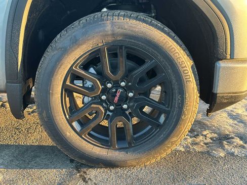 New 2026 GMC Sierra 1500 Elevation w/ Elevation Premium Package AWD/4WD image 9