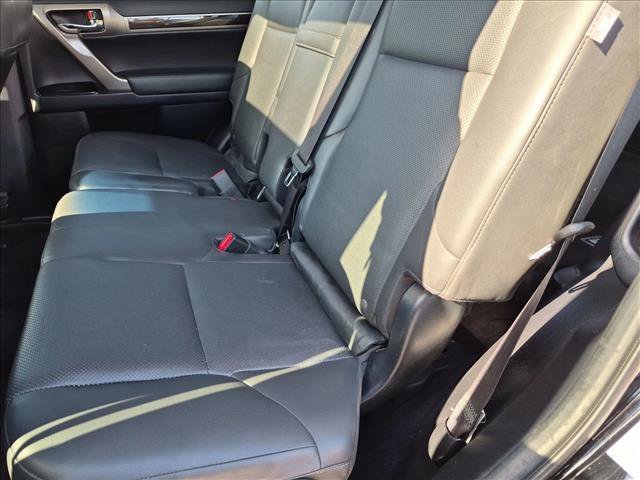 Used 2015 Lexus GX 460 w/ Comfort Package AWD/4WD image 19