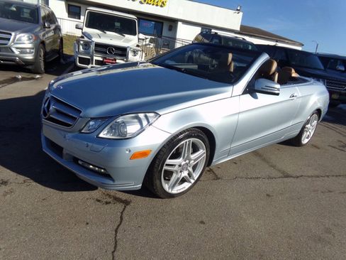 Used 2013 Mercedes-Benz E 350 Cabriolet w/ Premium 2 Pkg image 43