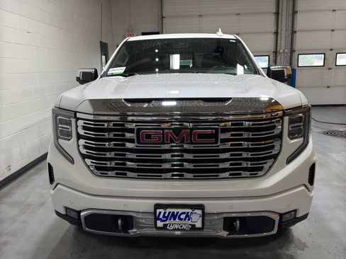 Used 2023 GMC Sierra 1500 Denali w/ Denali Reserve Package image 8