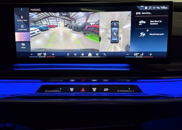 Used 2024 BMW i7 eDrive50 w/ M Sport Package RWD image 34