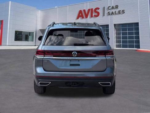 Used 2025 Volkswagen Atlas SE FWD image 7