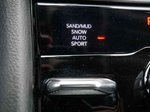 Used 2023 Jeep Grand Cherokee L Limited w/ Luxury Tech Group II AWD/4WD image 27