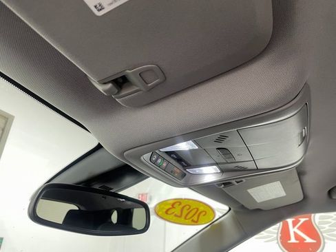 Used 2023 Chevrolet Blazer LT w/ Convenience Package image 18