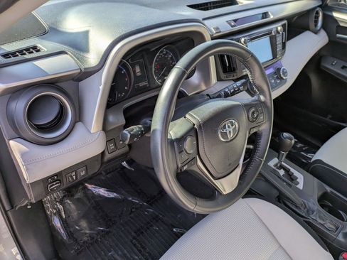 Used 2017 Toyota RAV4 XLE image 15