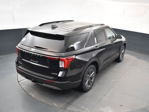New 2026 Ford Explorer Active w/ Active Comfort Package image 22
