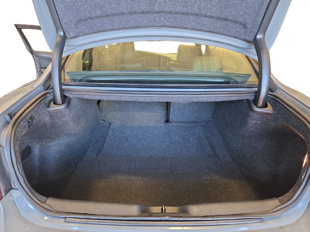 Used 2019 Dodge Charger SXT w/ Plus Group RWD image 26