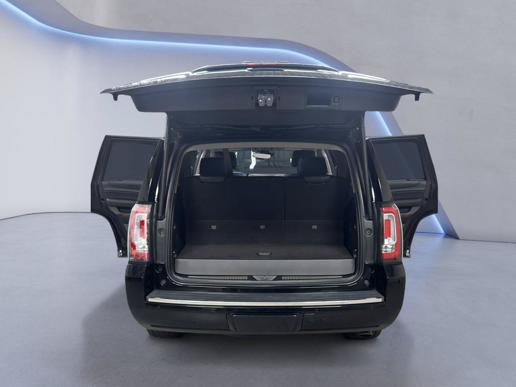 Used 2016 GMC Yukon Denali w/ Open Road Package AWD/4WD image 13