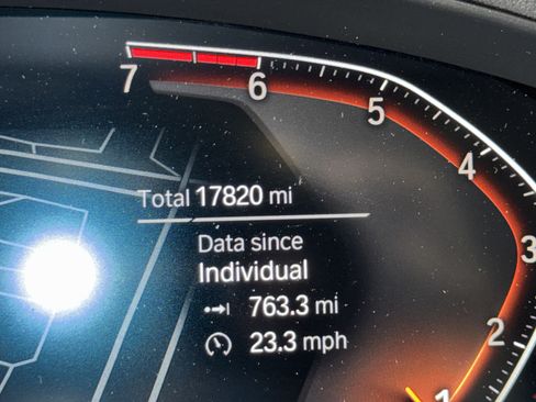Used 2024 BMW X3 sDrive30i w/ M Sport Package RWD image 25