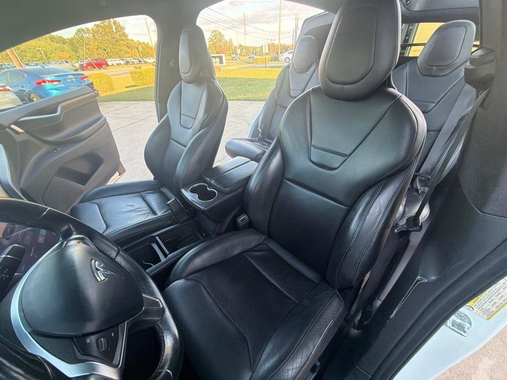 Used 2016 Tesla Model X Performance AWD/4WD image 24