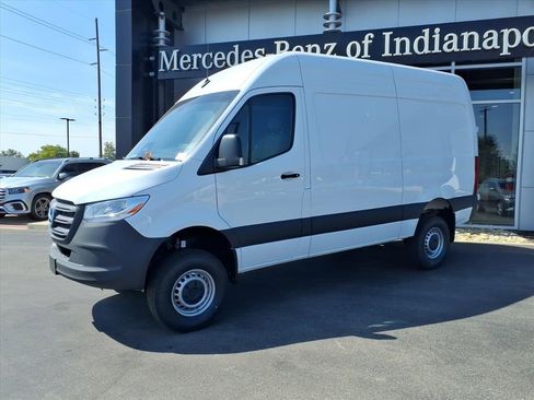 New 2025 Mercedes-Benz Sprinter 2500 image 2