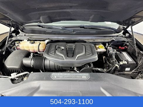 Used 2024 Jeep Wagoneer L Series II RWD image 34