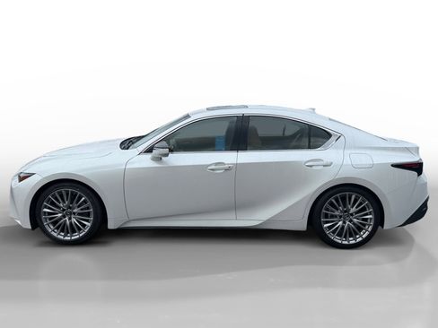 Used 2022 Lexus IS 300 w/ Premium Package image 2