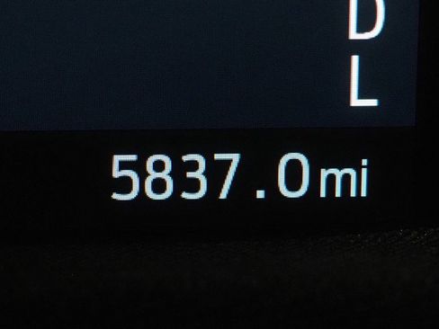 Used 2022 Ford Mustang Mach-E Premium image 20