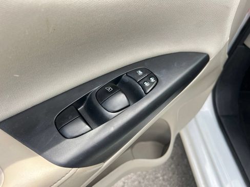 Used 2017 Nissan Sentra S FWD image 12
