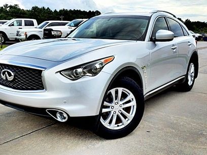 Used 2017 INFINITI QX70 2WD w/ Premium Package