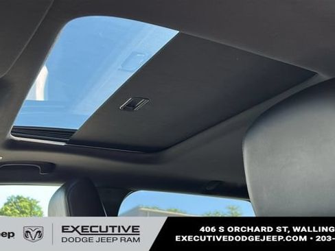 Used 2025 Dodge Durango R/T AWD/4WD image 23
