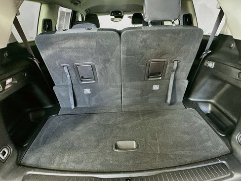 Certified 2022 Jeep Grand Cherokee L Laredo w/ Luxury Tech Group I AWD/4WD image 35